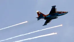 VIDEO Momentul în care un avion Su-35 rus doboară un aparat de luptă ucrainean Su-25.