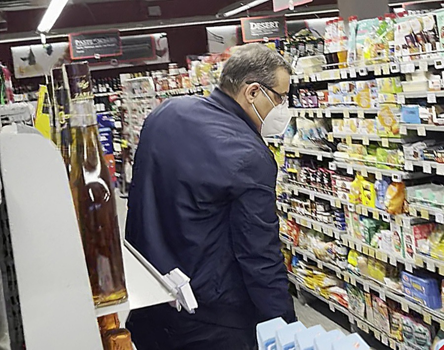 Gabriel Mutu, la o sesiune intensă de shopping