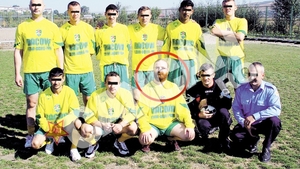 Au jucat fotbal la juniori, la Vaslui. Regizorul Porumboiu a facut echipa cu preotul exorcist