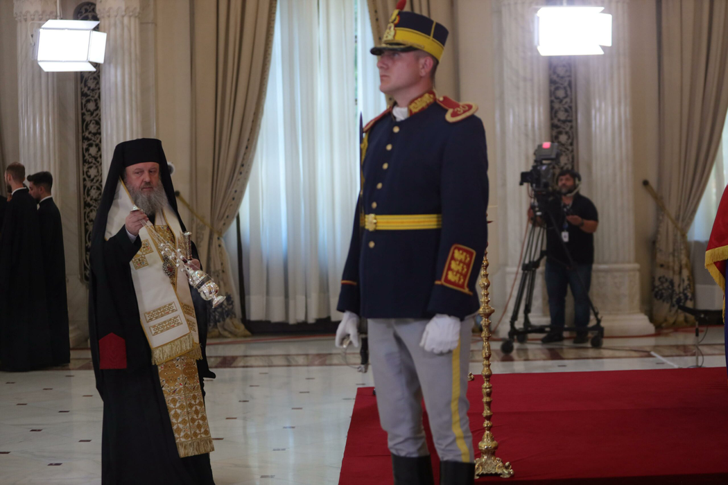 Cât a costat înmormântarea lui Ion Iliescu? 7.000 euro dintr-un foc doar pe sicriu și dric
