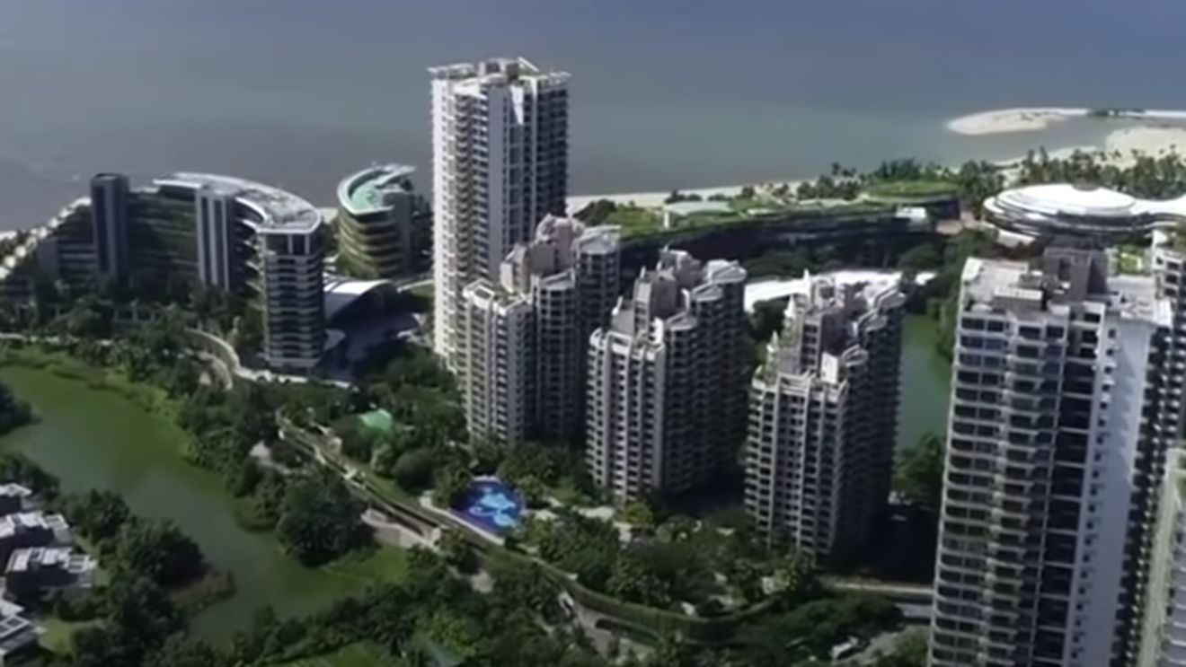 Orașul fantomă care a costat 100 de milarde de dolari. Este lăsat să putrezească, deși trebuia să fie un paradis cu zgârie-nori