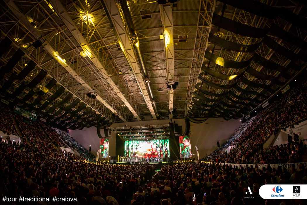 Ce a pățit Andra Măruță în timpul ultimului concert, de la Craiova! Ce au făcut spectatorii din primul rând