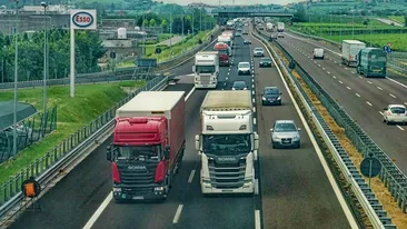 Un șofer român de TIR a fost amendat cu 60.000 de euro în Danemarca! Motivul uluitor
