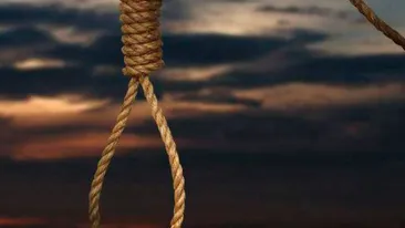 S-a întâmplat la Vaslui! Un tânăr de 17 ani a fost găsit spânzurat, la toaletă