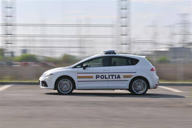 Polițiștii l-au prins pe tânăr fără permis de cinci ori în trei zile