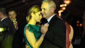 Irina Tănase, mesaj pentru Liviu Dragnea de Dragobete. Ce a primit de la fostul politician: ”Dragostea...”