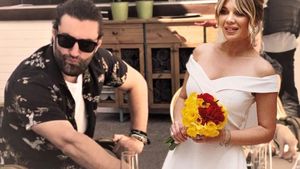 Smiley și Gina Pistol au plecat din România. Ce se va întâmpla cu micuța Josephine
