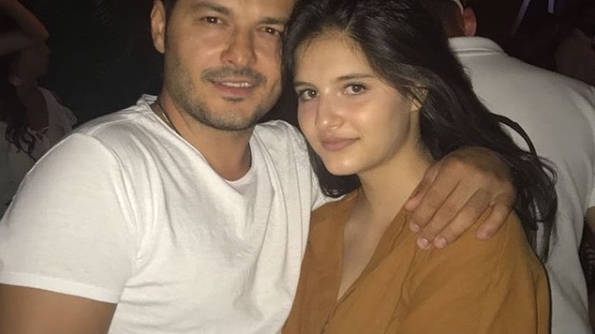 Liviu Vârciu, surprins cu fiica și mama lui în club. Ce mesaj trist a transmis artistul