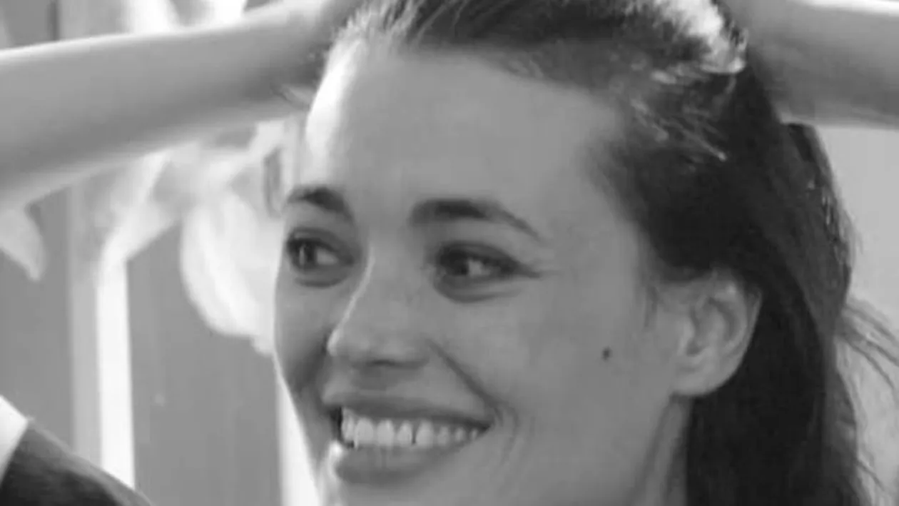 Cine este actrița care a oprit un individ, care încerca să abordeze sexual mai multe fete: „Mi-a zis că-mi ia gâtul”