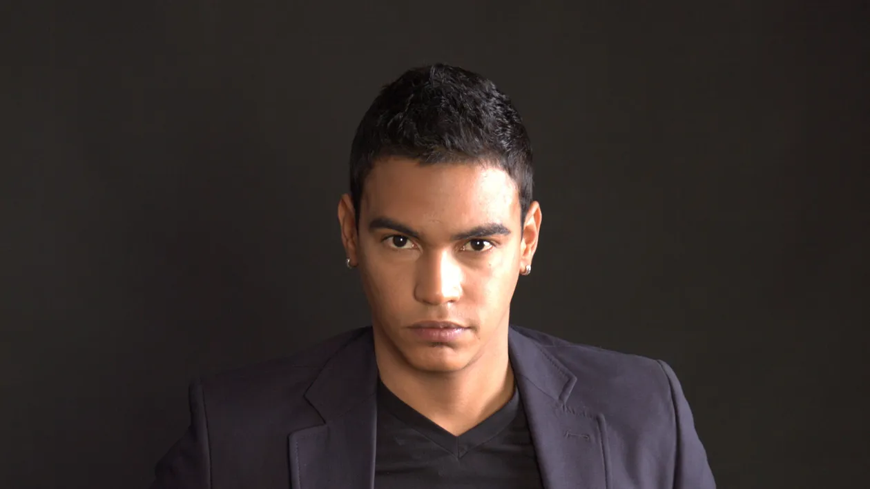 Halal de prieteni! Alejandro (ex-Mandinga) a rămas fără sacou şi fără bani! Totul a pornit de la o farsă neinspirată!