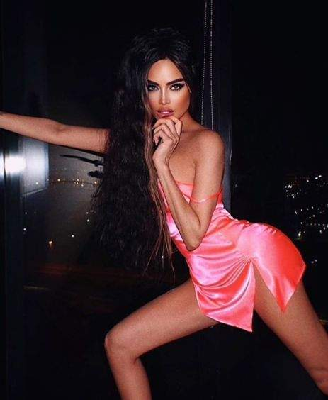 Cobra Tate și-a asumat relația cu o rusoaică sexy. Cum o cheamă pe femeia care i-a cucerit inima și cu ce se ocupă