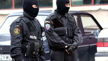 Percheziții în Constanța și Călărași. 7 persoane au fost reținute pentru contrabandă și delapidare
