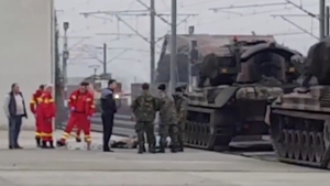 Tragedie înainte de parada de Ziua Națională! Un militar a murit electrocutat în Alba Iulia