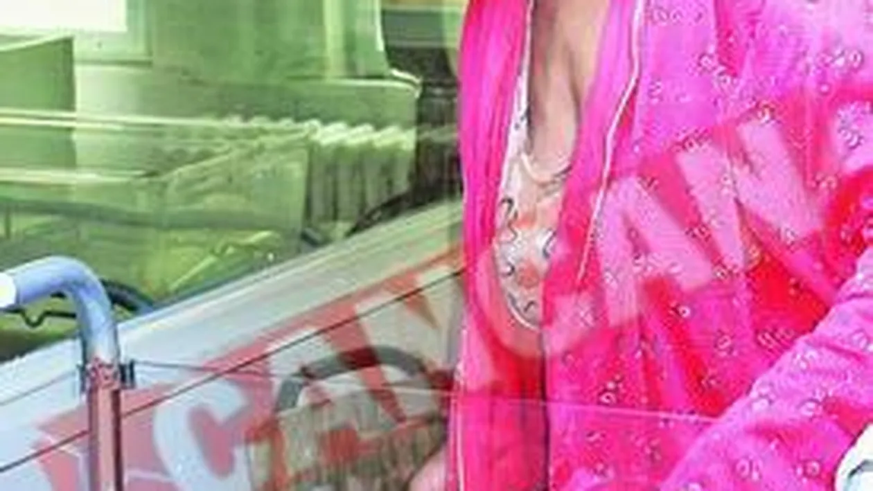 A nascut-o in tren pe Izaura