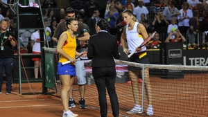 Simona Halep s-a calificat în optimile de finală de la Roland Garros! A învins-o pe Petkovic