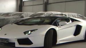 Lamborghini Aventador, scos la vânzare! Bolidul a fost confiscat de la un interlop. Ce sumă trebuie să scoată din buzunare cei interesați