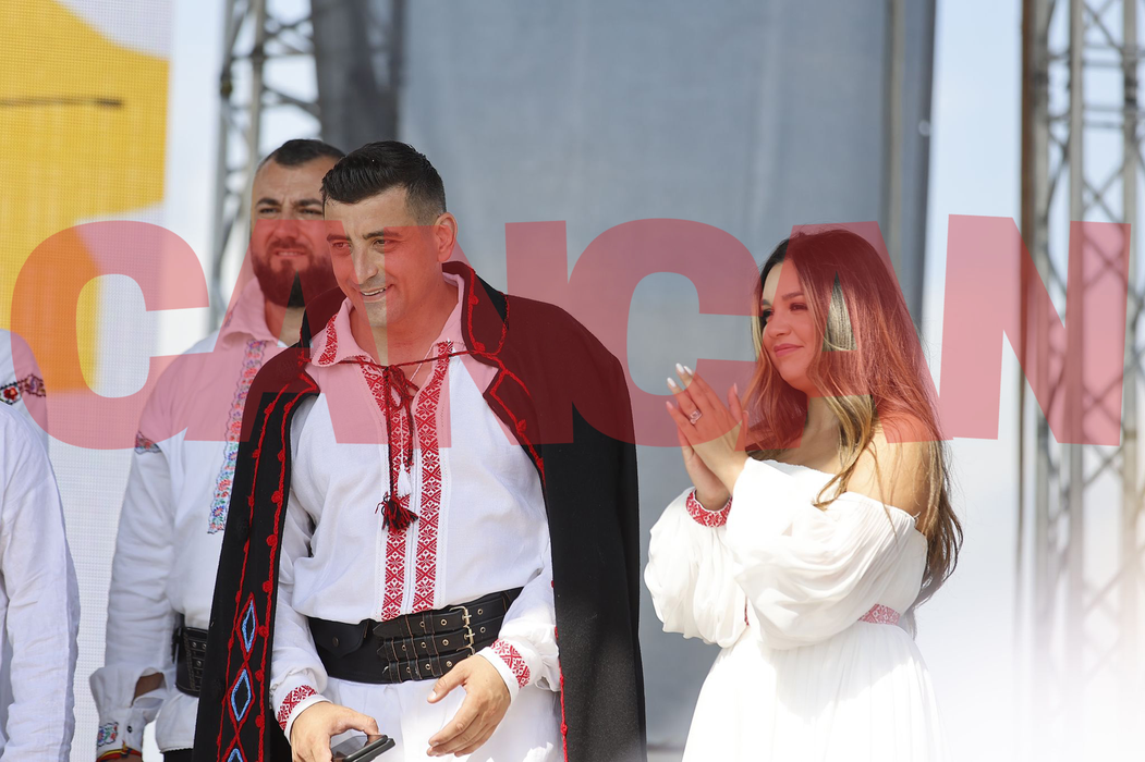 Momente emoționante la nunta lui George Simion Sărutul mirilor cerut de un copil!