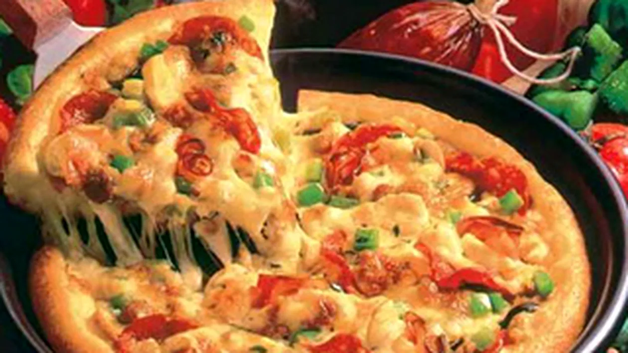 Pizza gratuita pe viata pentru un american curajos. Se va satura vreodata?
