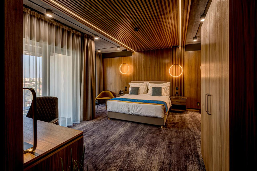 Hotelul unde Lenny Kravitz s-a cazat la Cluj / Sursa foto: booking.com