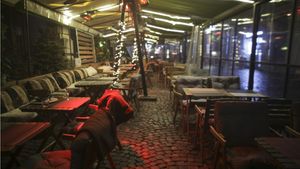 De ce nu se deschid restaurantele după data de 15 iunie/ Explicațiile oficialilor