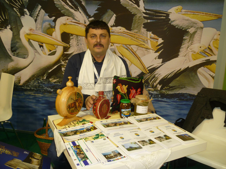 Primarul din Șvinița a făcut demersuri pentru omologarea țuicii și a dulceței de smochine din zonă