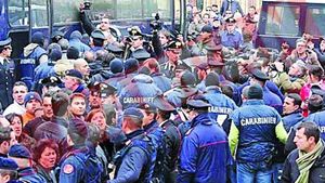 99 de mafioti arestati