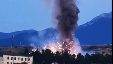 Explozie la un depozit de artificii din Zărnești. O persoană a murit și alte două au fost rănite. VIDEO