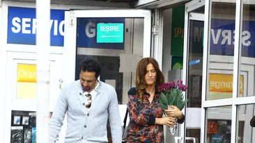 Fostul sot al Oanei Mizil, Jimmy Tohme, s-a intors la prietena geloasa. Florentina l-a lasat sa astepte la mare in fata...toaletei