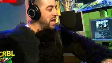 Anda Adam a venit cu ursul panda la CRBL in emisiune!