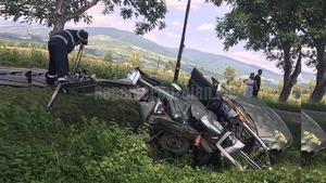 Accident înfiorător în Buzău! O femeie a murit, iar alte două persoane au fost rănite