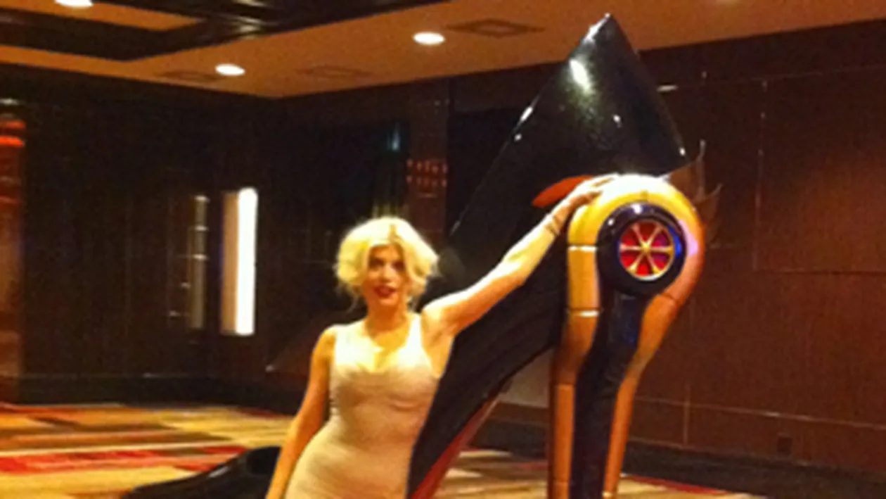 Loredana Groza si-a dus fiica la concert in Las Vegas!