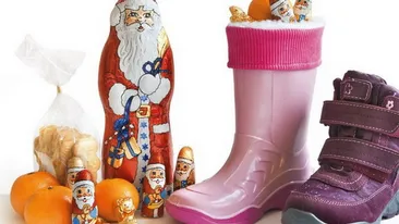 AICI gasesti cele mai haioase SMS-uri de Mos Nicolae!