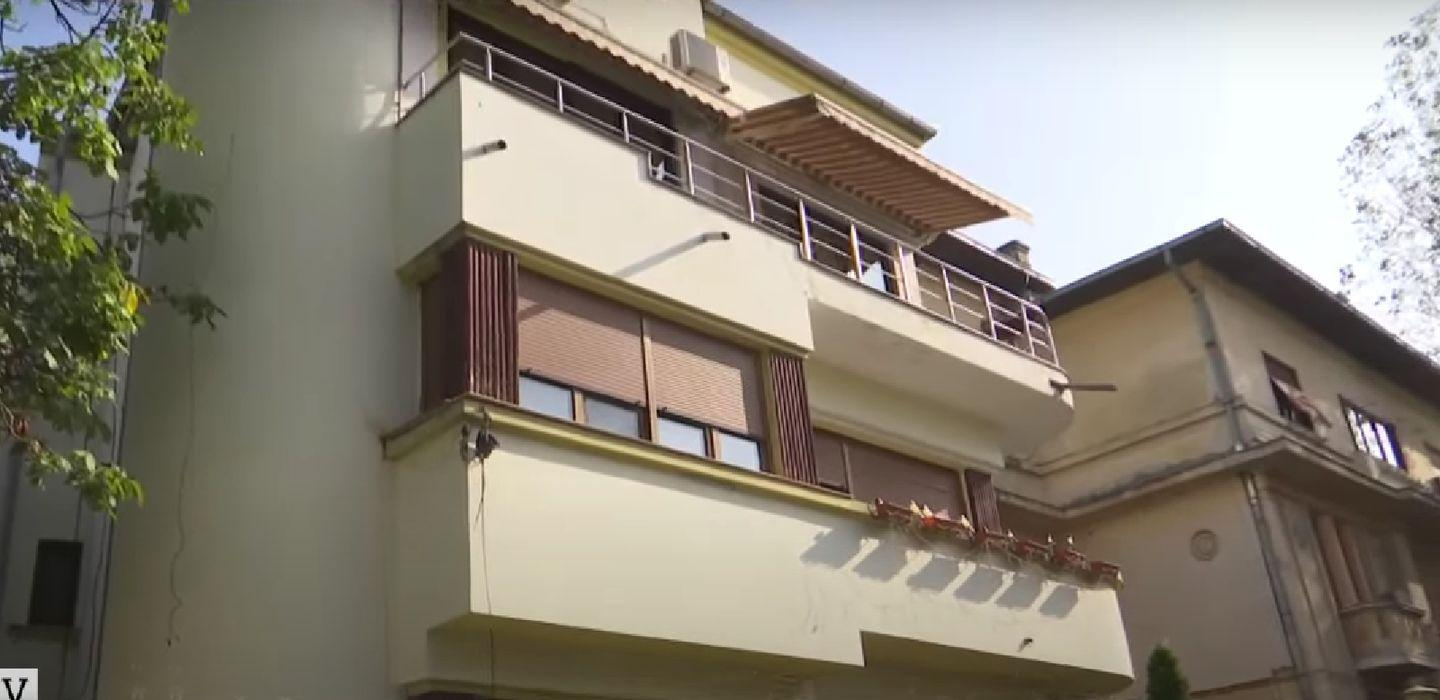 Cum arată apartamentul de 200 mp în care locuiește Regina Întunericului? Imagini rare din casa Gabrielei Lucuțar