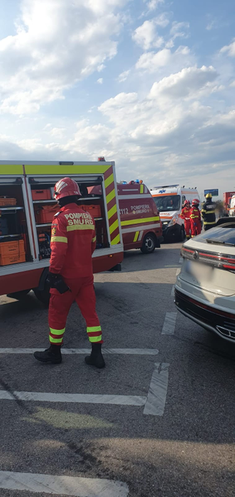Accident în județul Suceava - carambol pe raza localității Cumpărătura, 12 persoane implicate