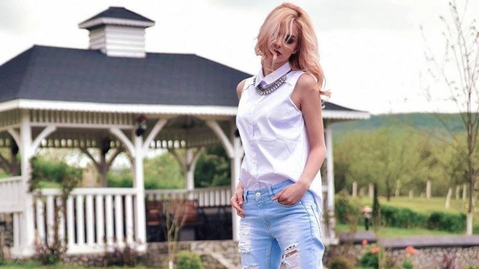 Flavia Mihăşan, vedeta de la Antena 1, a dat jos 8 kg! Cum arată în costum de baie, după ce a născut