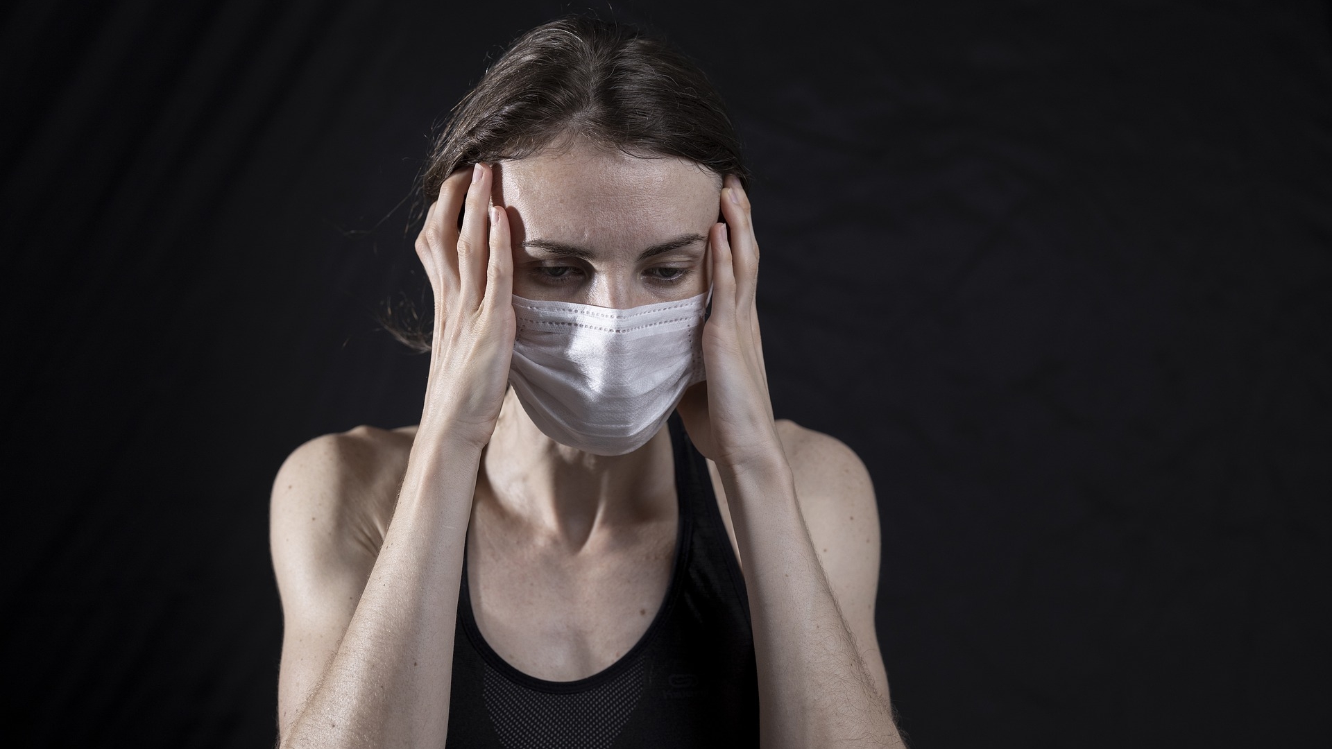 Poți să ai gripă și COVID-19 simultan? Cum deosebim simptomele de gripă, răceală și COVID-19