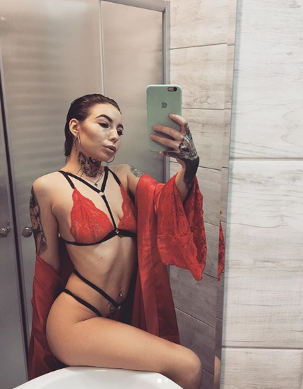 EXCLUSIV | Victor Slav s-a cuplat cu „Sexy-Brăileanca” de Iași