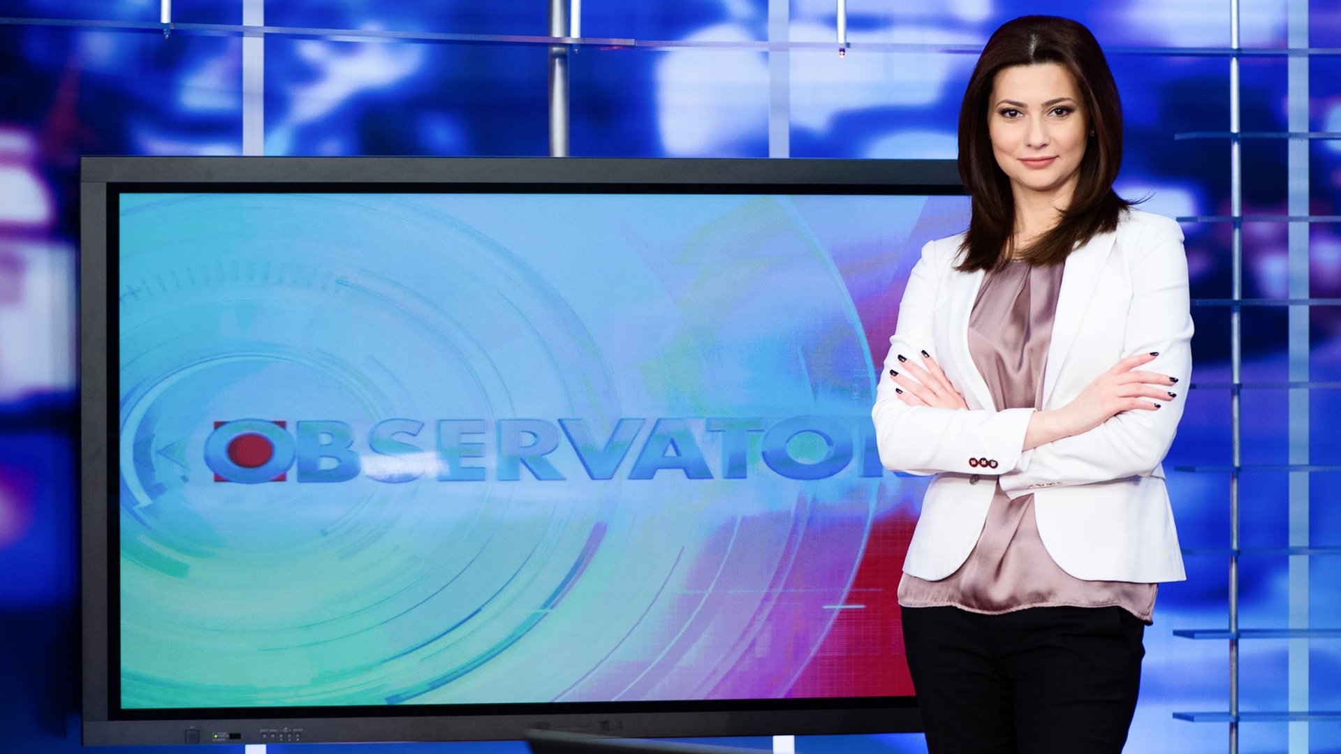 Mihaela Călin s-a căsătorit! Imagini cu prezentatoarea TV de la cununia civilă