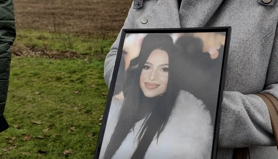 Mălina Guler a fost înmormântată