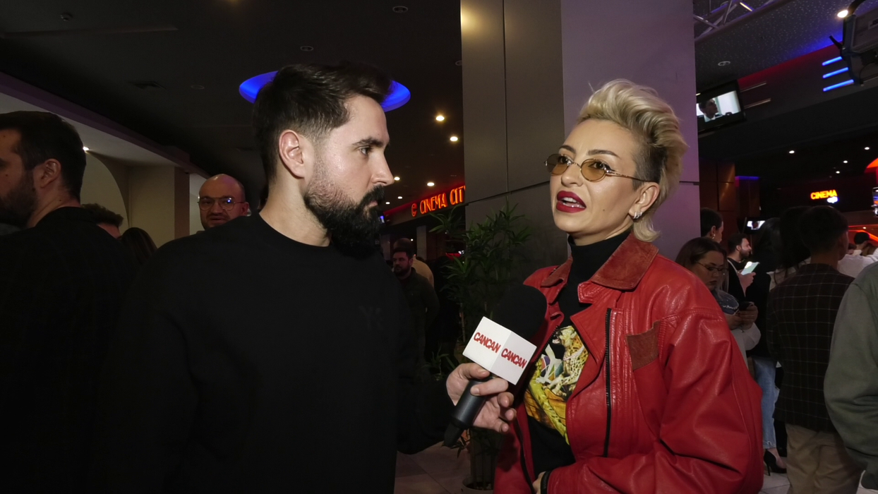 Giulia: "Eu, dacă e să mai vină un proiect și să mi se potrivească, cu siguranță n-aș spune nu, pentru că îmi place tare mult!" (Foto: captură video)