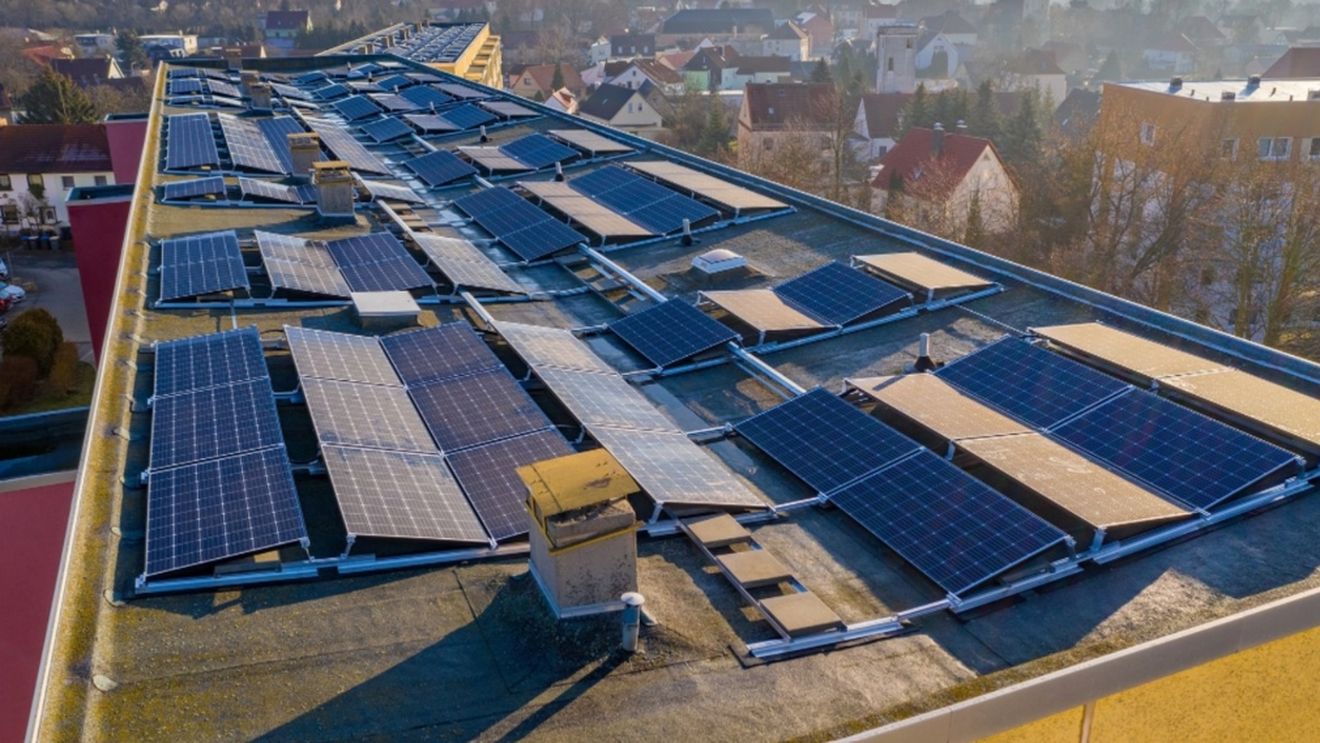 Cât costă panourile fotovoltaice pentru un apartament cu 3 camere. În cât timp recuperezi investiția