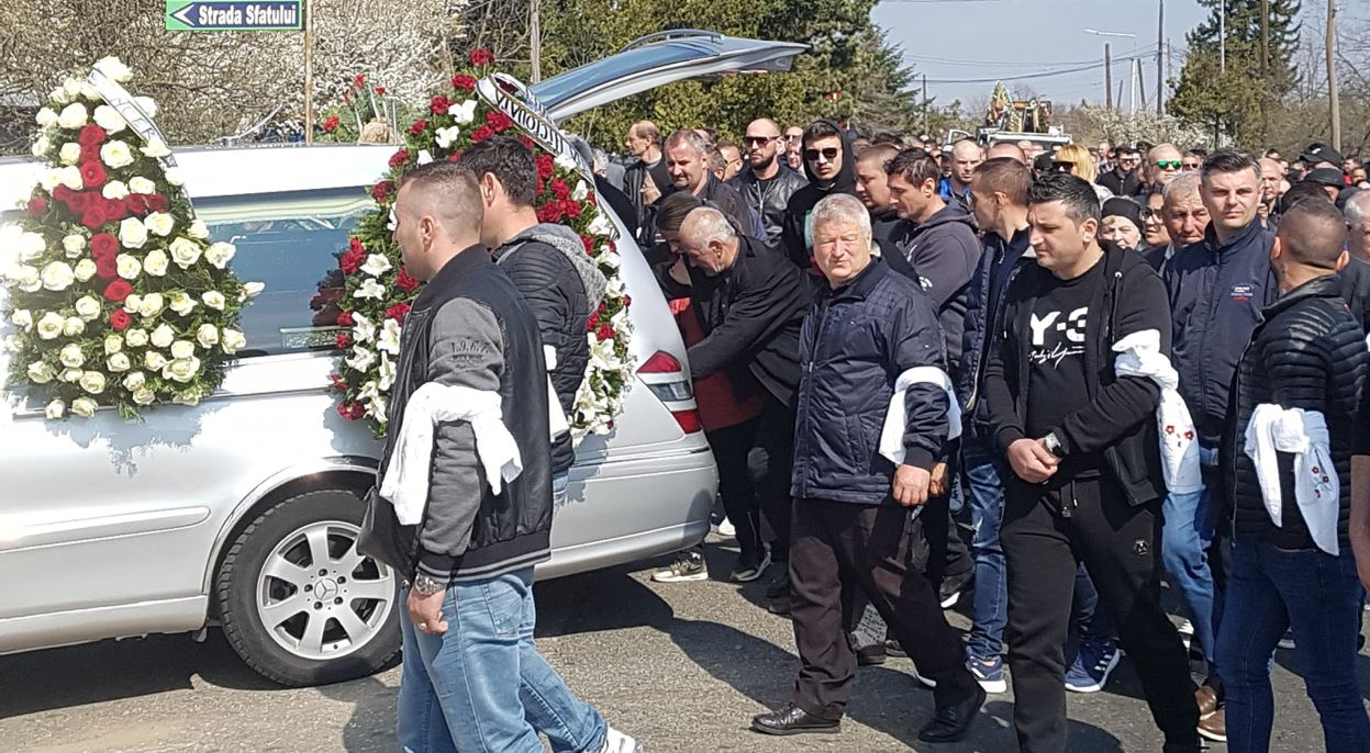 Nicu Maharu a fost condus sâmbătă pe ultimul drum! A fost înmormântat la Ghimbați, județul Giurgiu