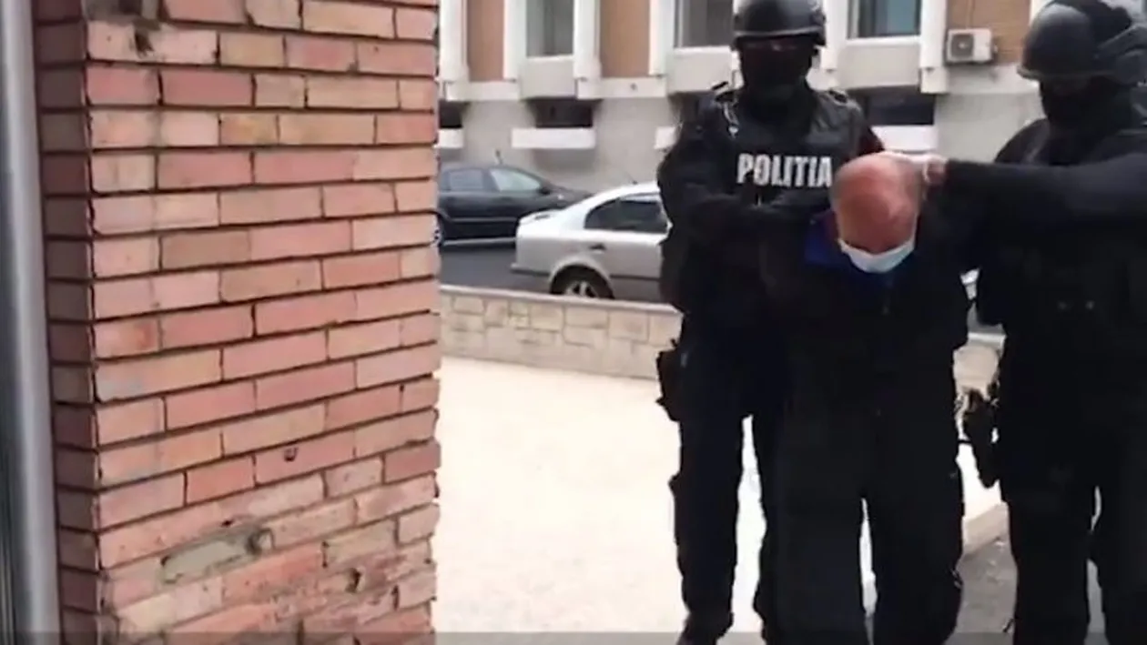 El este bărbatul care a incendiat o fată de 17 ani din Mehedinți! Ion Cristian Turnagiu plănuia să se sinucidă. Ce mesaj a postat pe Facebook înainte să își pună planul diabolic în aplicare