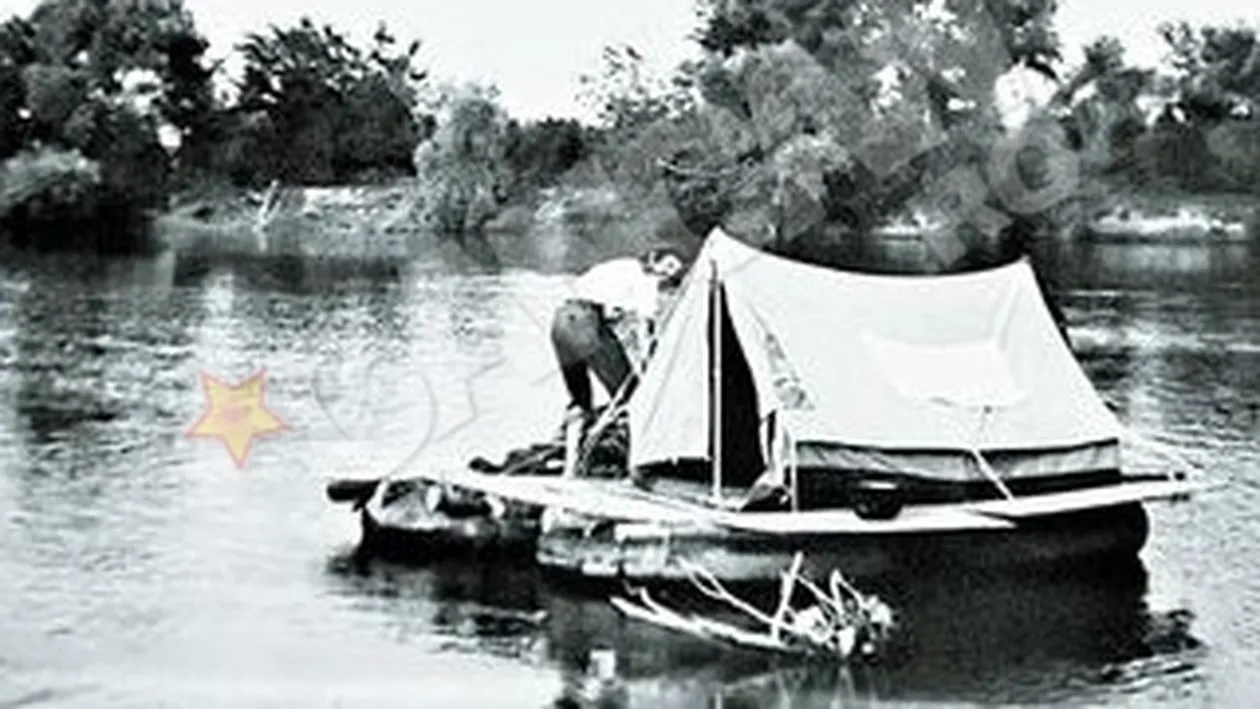 Patru tineri dusi cu pluta pe Mures