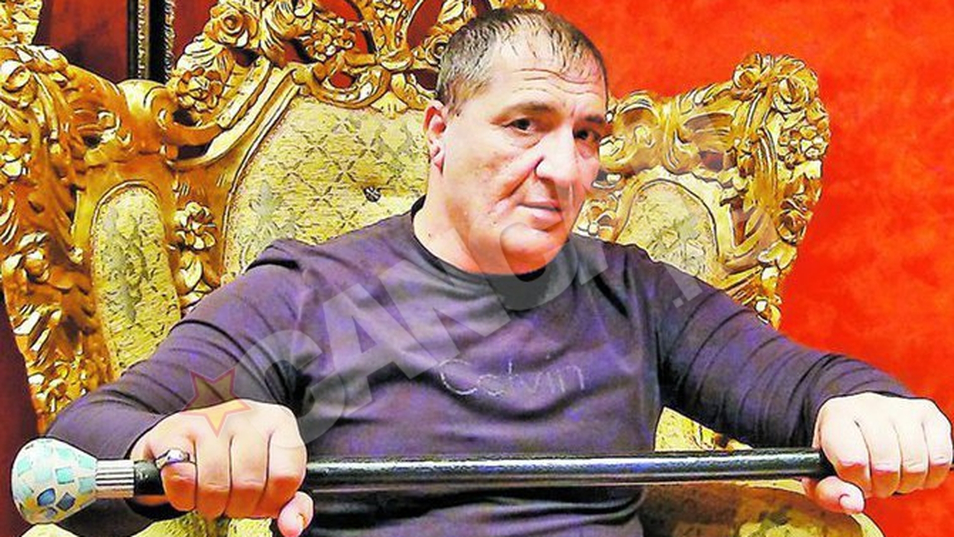 Comunistii au confiscat o avere din bijuteria tatalui sau. Nelson Mondialul are de luat trei kilograme de aur de la stat