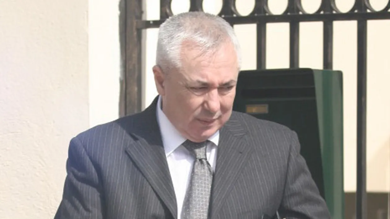 Problemele continuă! Ştefan Tache, soţul cântăreţei Sanda Ladoşi, arestat pentru 29 de zile!