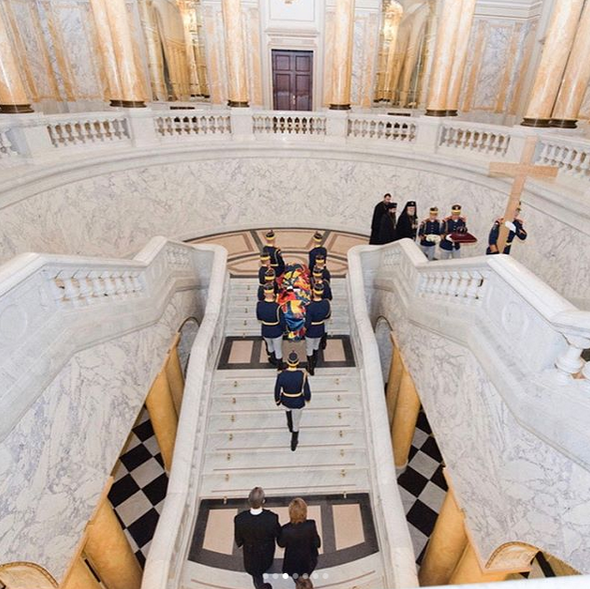 Imagini de la ceremonia funerară a Regelui Mihai I de la Palatul Regal
