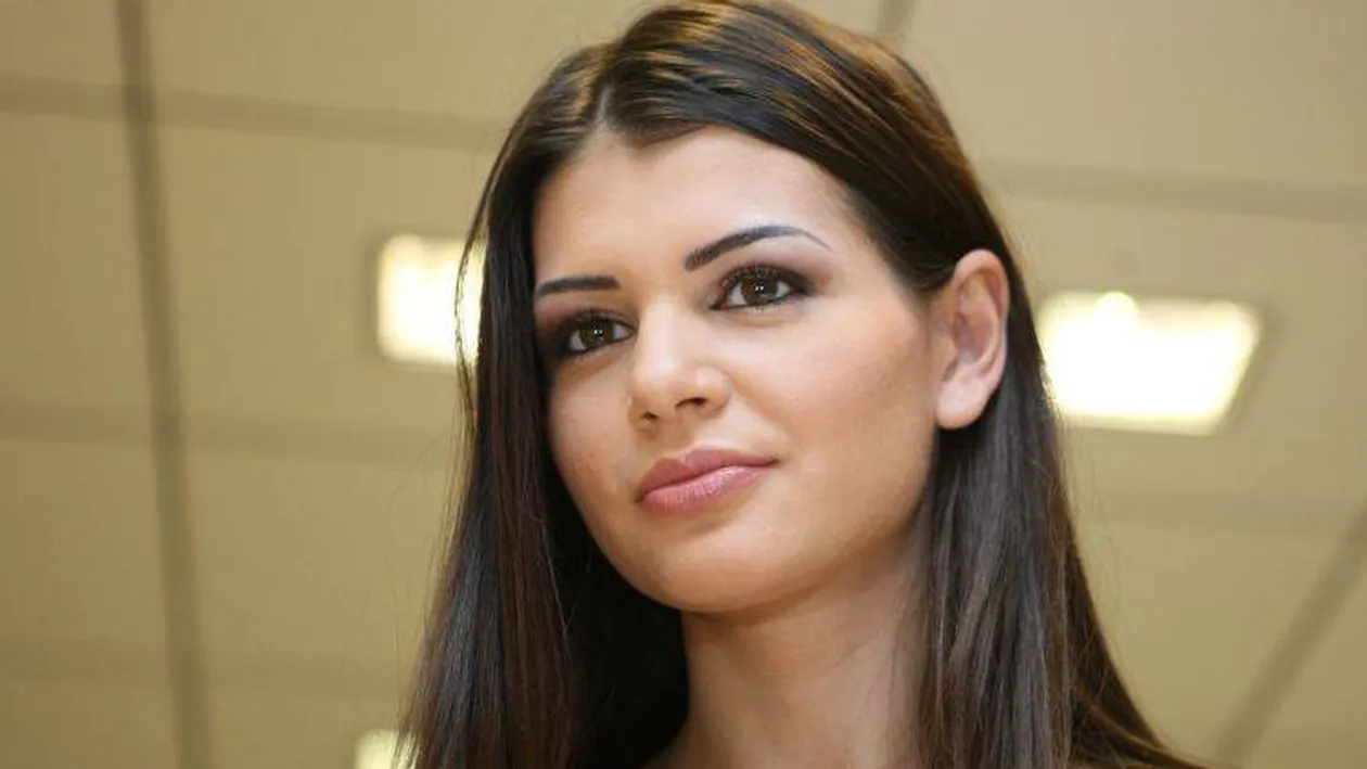 Si-a cumparat haine din America si a facut parade modei la Bucuresti! Monica Gabor, laudata de stilisti!