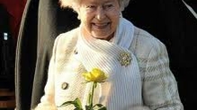 Ragina Elisabeta a II-a si-a revenit spectaculos si a iesit sa celebreze 150 de ani de metrou londonez