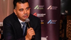 Cine este milionarul care vrea să cumpere clubul de fotbal UTA Arad. Bărbatul a făcut primele declarații: ”Noi știam de niște datorii iar acum aflăm că au mai apărut între timp și altele”